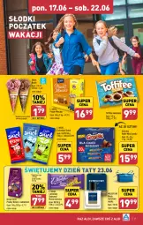 Gazetka promocyjna Aldi - Pełna oferta - Gazetka - ważna od 22.06 do 22.06.2024 - strona 11 - produkty: Goplana, Ser, Mini Grześki, Praliny, Wafle, Lody, LANA, Mleczko, Grześki, Czekolada, Woda toaletowa, Ptasie mleczko, Toffifee, Moser Roth, E. Wedel, Woda, Kokos