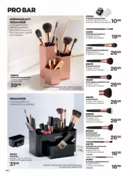 Gazetka promocyjna Avon - Katalog Avon 5/2022 kampania maj - Gazetka - ważna od 31.05 do 31.05.2022 - strona 140 - produkty: Makijaż, Sok, Płaski pędzel, Organizer, Pojemnik, Pędzel do różu, Podkład