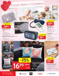 Gazetka promocyjna Intermarche - Dzień babci i dziadka - Gazetka - ważna od 25.01 do 25.01.2021 - strona 8 - produkty: Ciśnieniomierz, Top, Koc, Termometr, Tablet, Elektryczny koc, Budzik, Poduszka dekoracyjna, Pojemnik, Pojemnik na leki, Silan, Zegar, Bateria, Pokrowiec, Poduszka, Poduszka elektryczna, Kalendarz